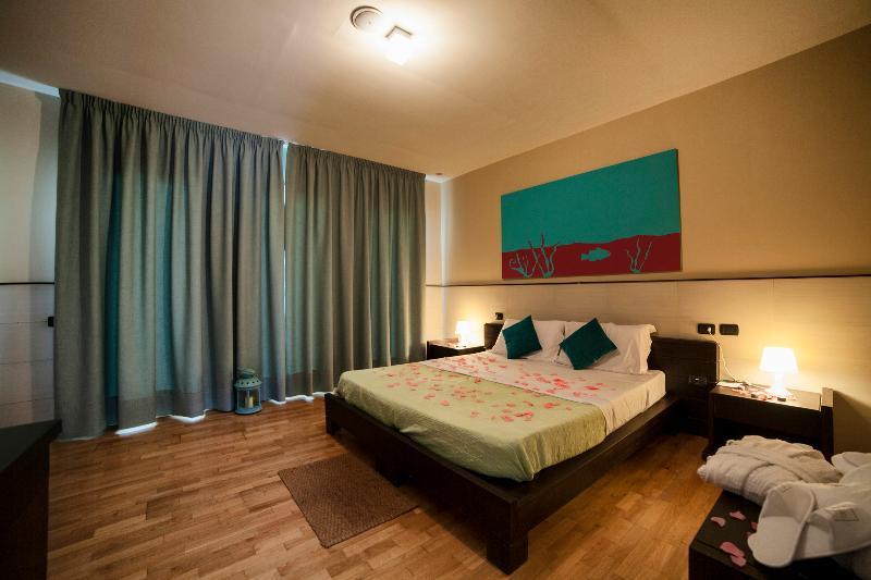 Plana Hotel Castel Volturno Exterior photo